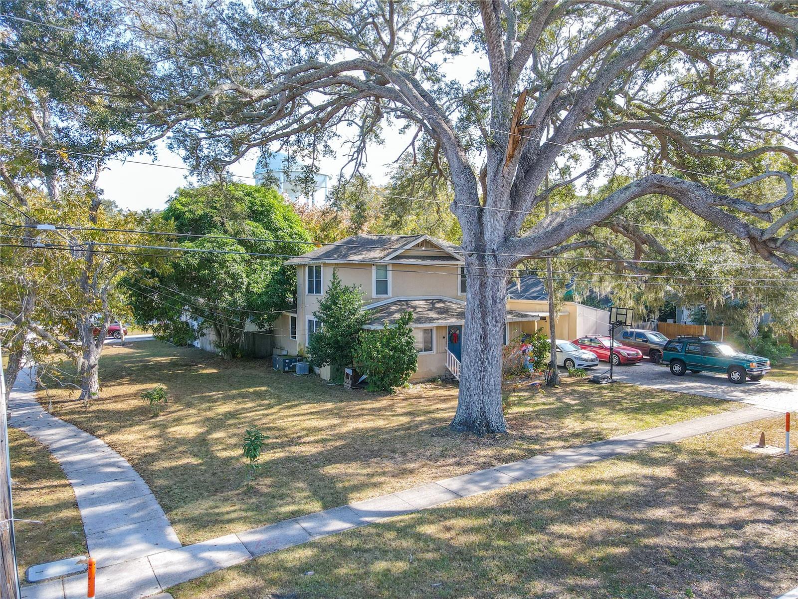 SANDY OAKS - Residential