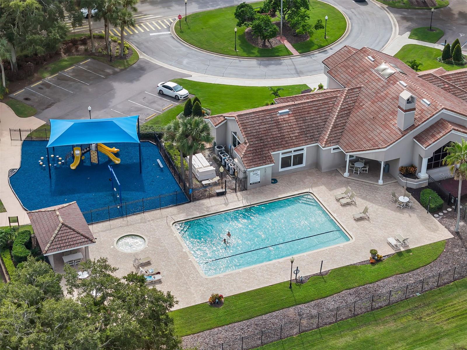 ORANGE TREE COUNTRY CLUB - Residential