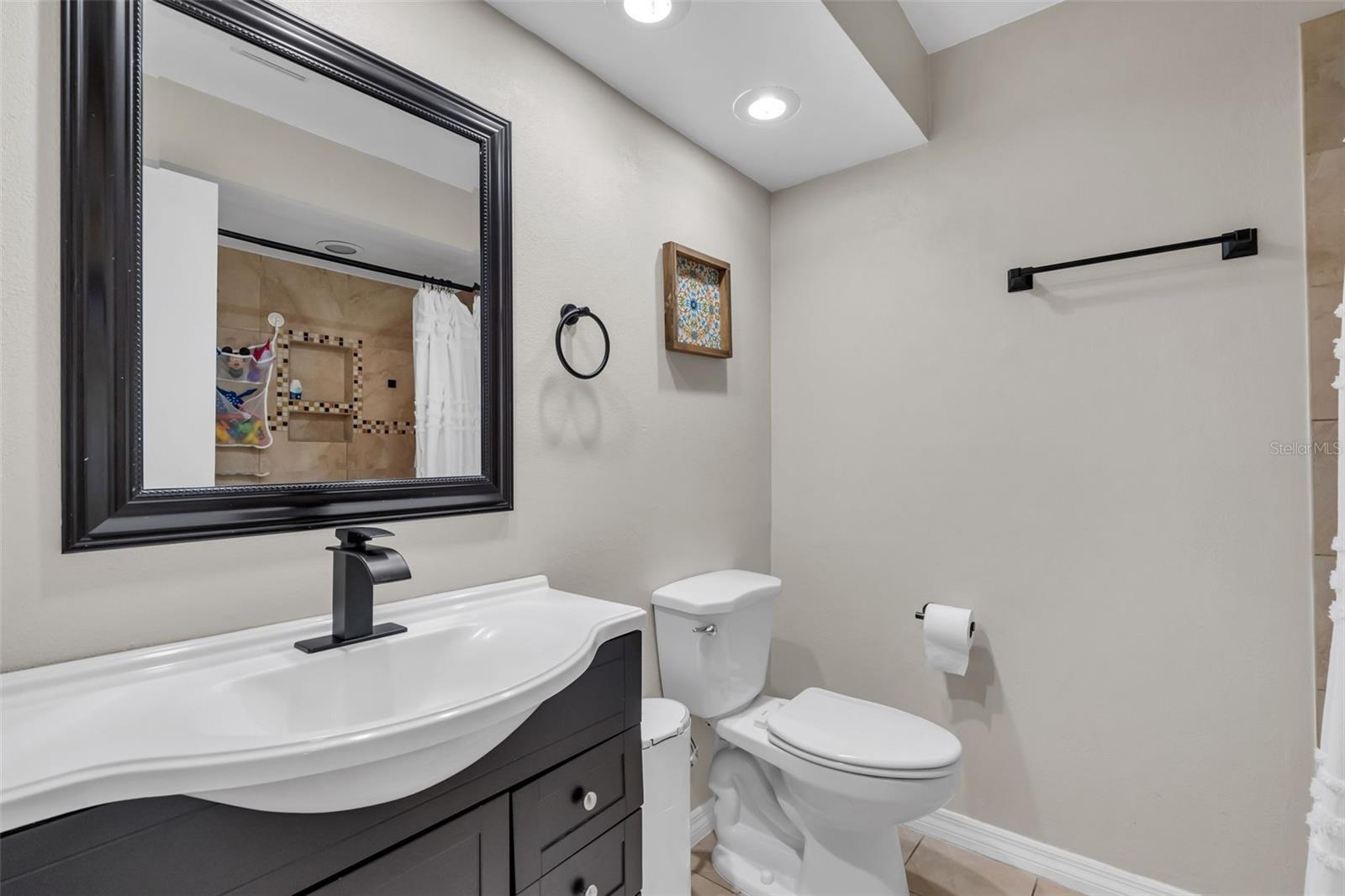 ORANGE TREE COUNTRY CLUB - Residential