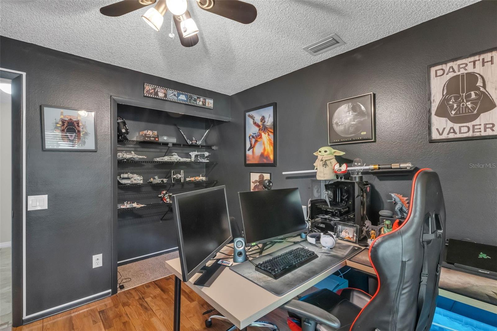 ORANGE TREE COUNTRY CLUB - Residential