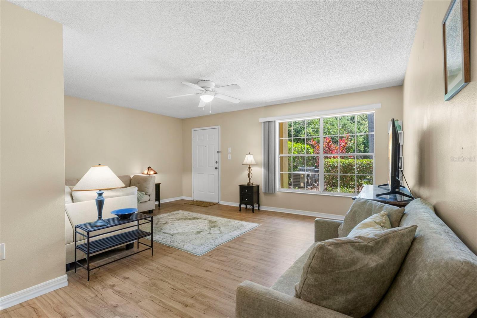 MEADOWLAKE PALM HARBOR CONDO - Residential