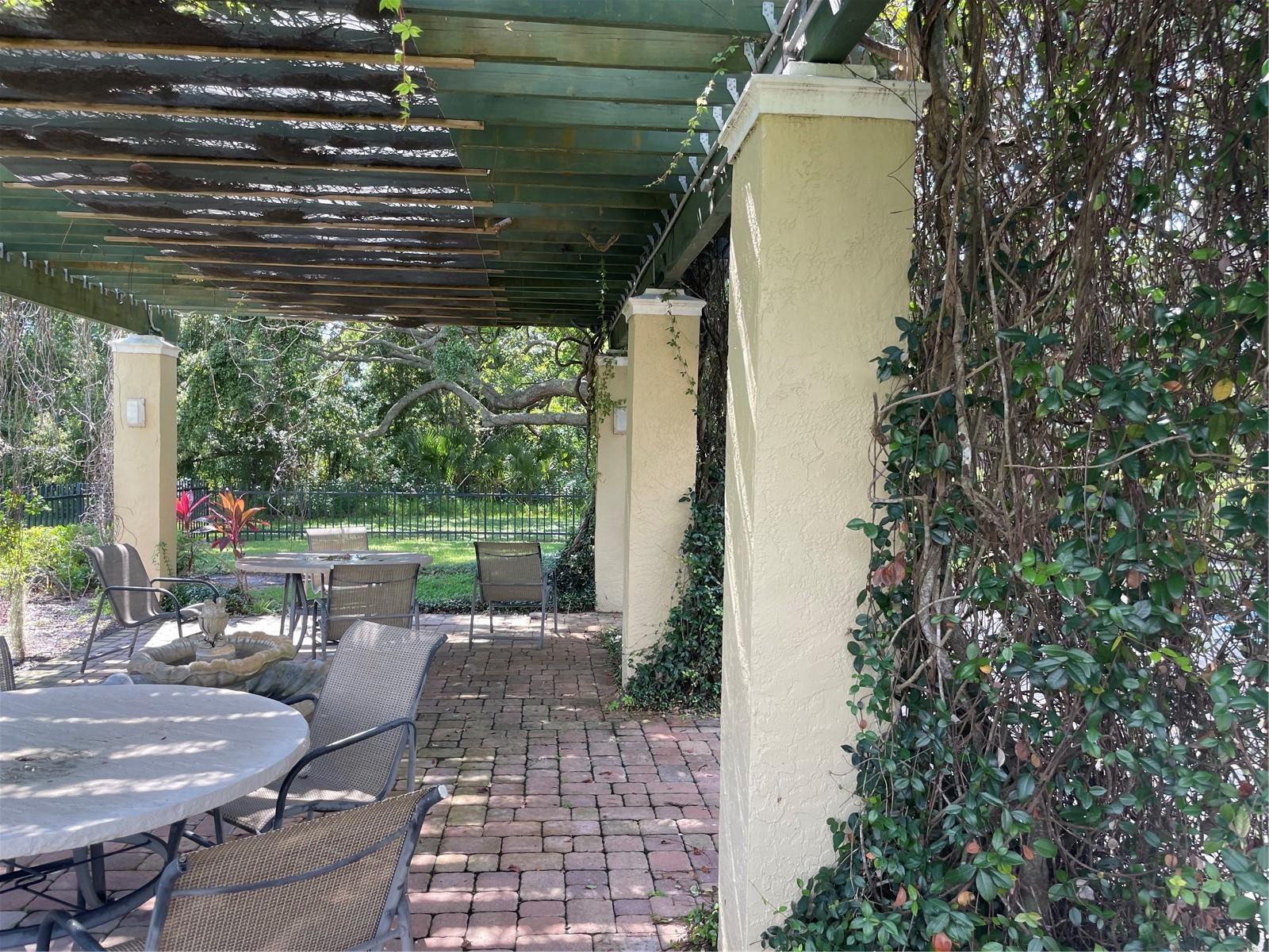 MEADOWLAKE PALM HARBOR CONDO - Residential