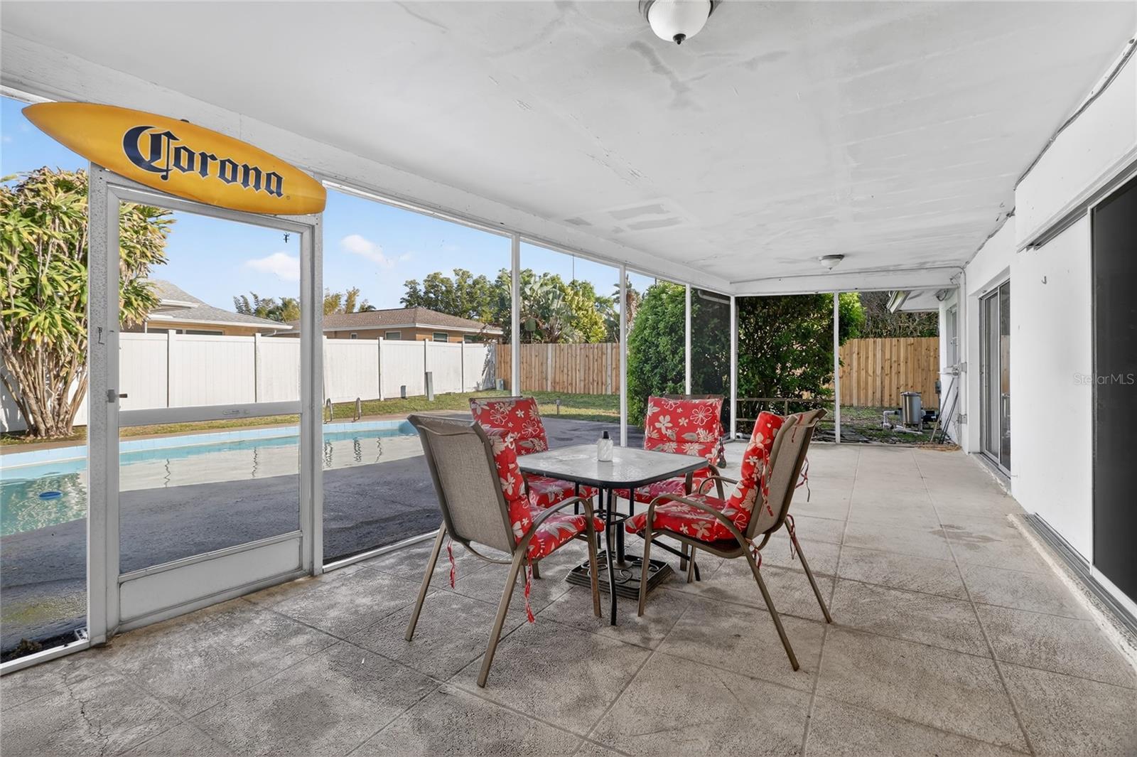 DEL ORO GROVES 1ST ADD LOT 113 - Residential