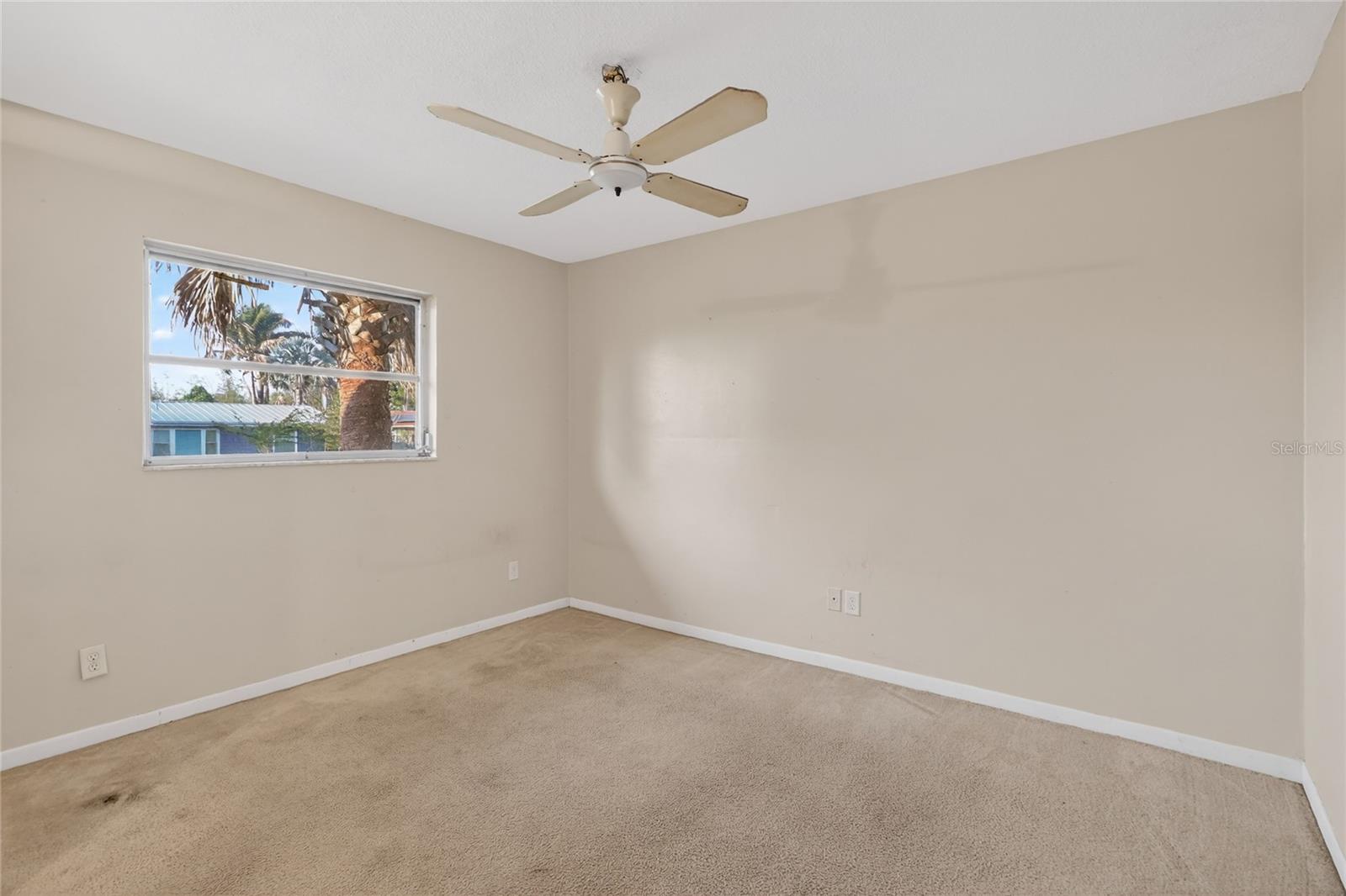 DEL ORO GROVES 1ST ADD LOT 113 - Residential