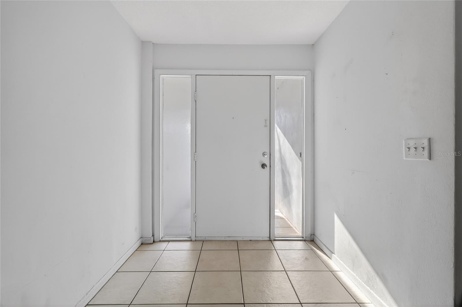 DEL ORO GROVES 1ST ADD LOT 113 - Residential