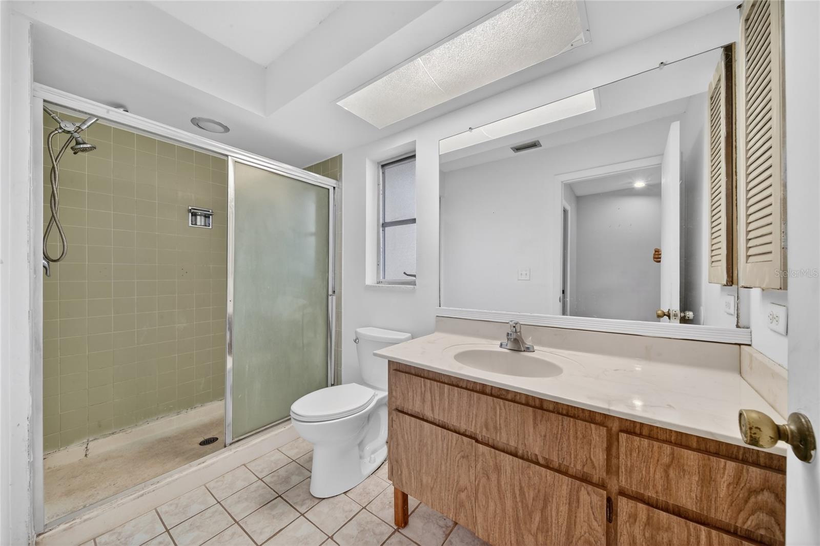 DEL ORO GROVES 1ST ADD LOT 113 - Residential