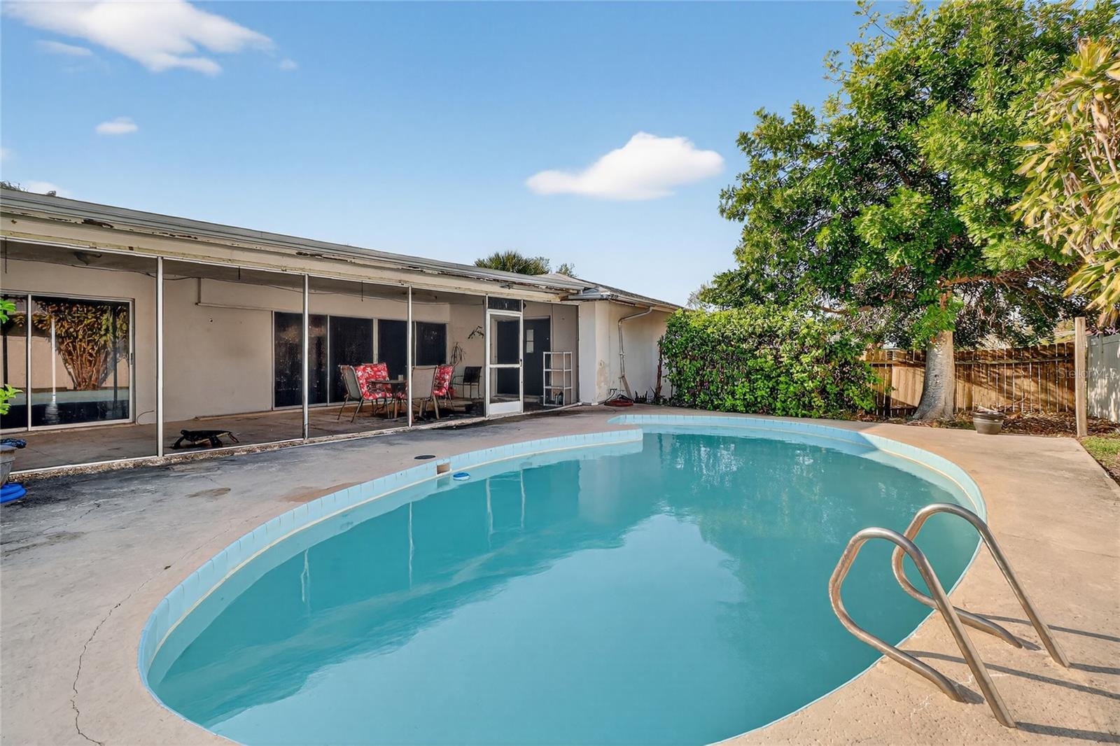 DEL ORO GROVES 1ST ADD LOT 113 - Residential