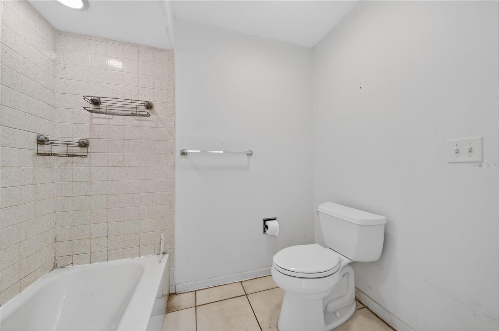 DEL ORO GROVES 1ST ADD LOT 113 - Residential