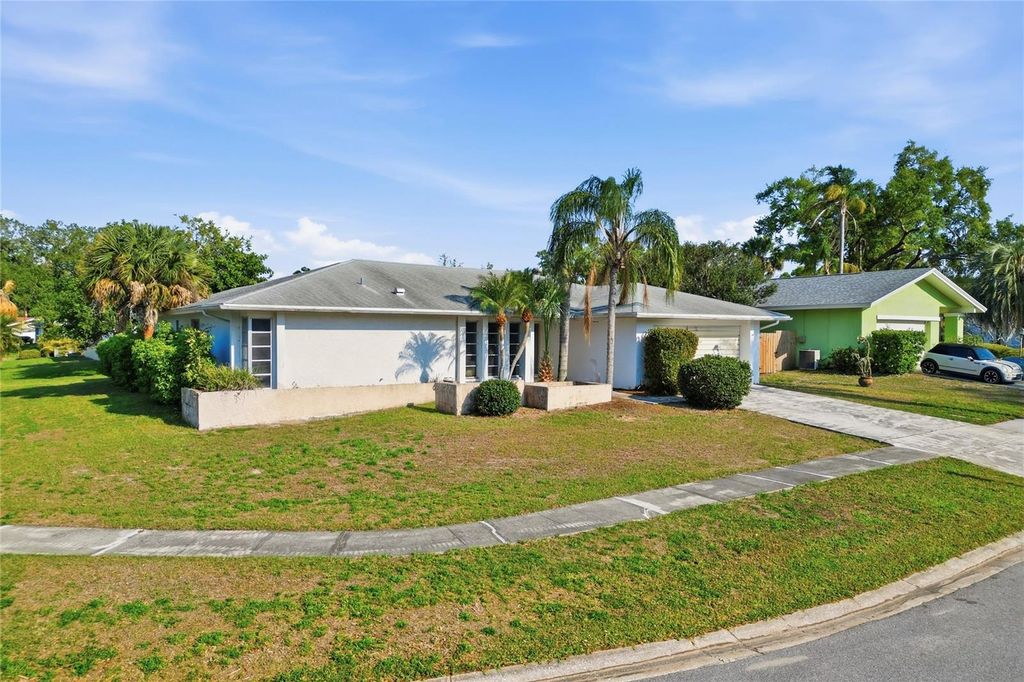 Photo of 1301 Alameda Avenue, Clearwater, FL 33759 (MLS # TB8489215)