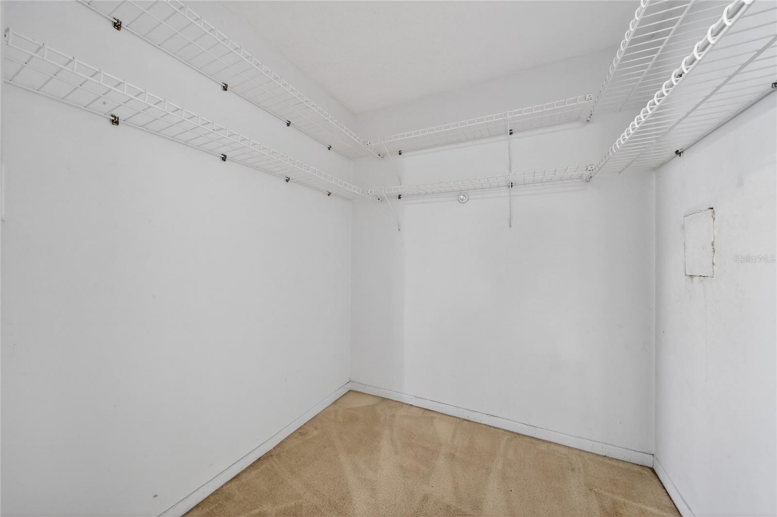 DEL ORO GROVES 1ST ADD LOT 113 - Residential