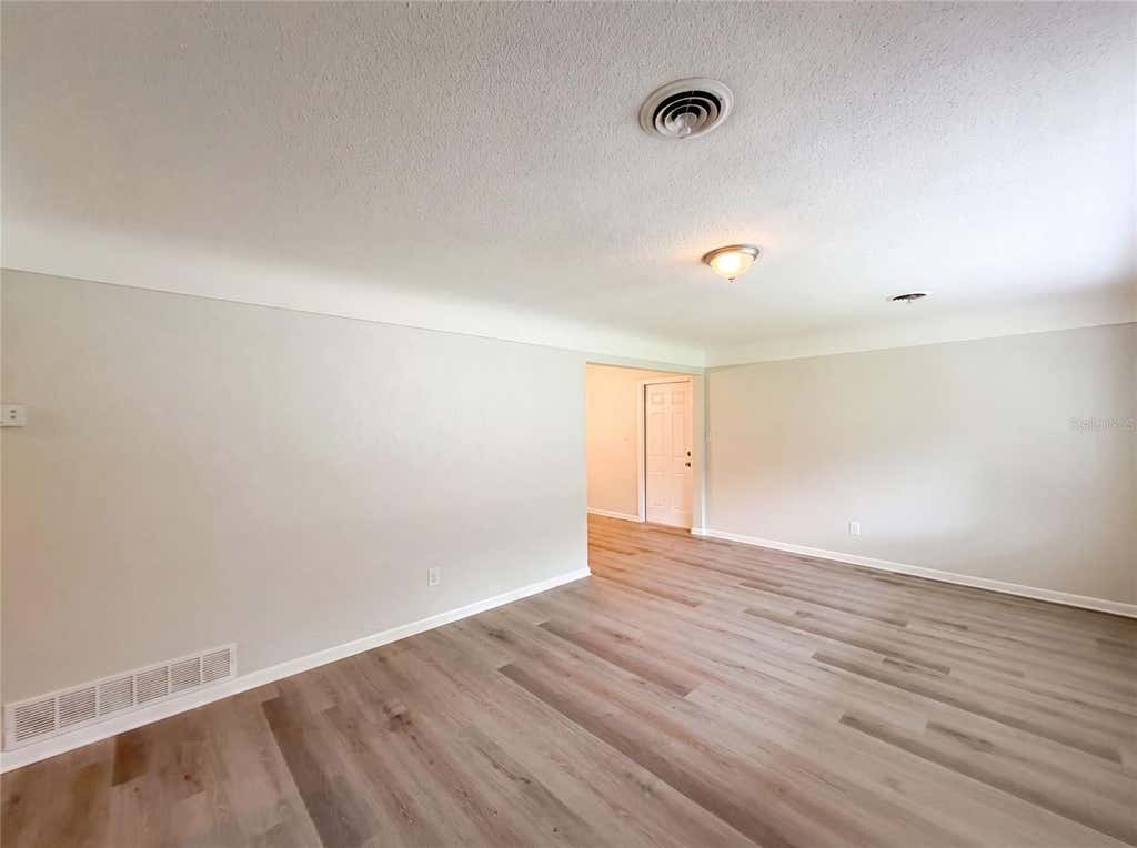 Photo of 2410 NE 3rd Avenue, Ocala, FL 34470 (MLS # O6418597)