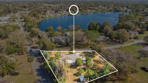 A home in DEBARY