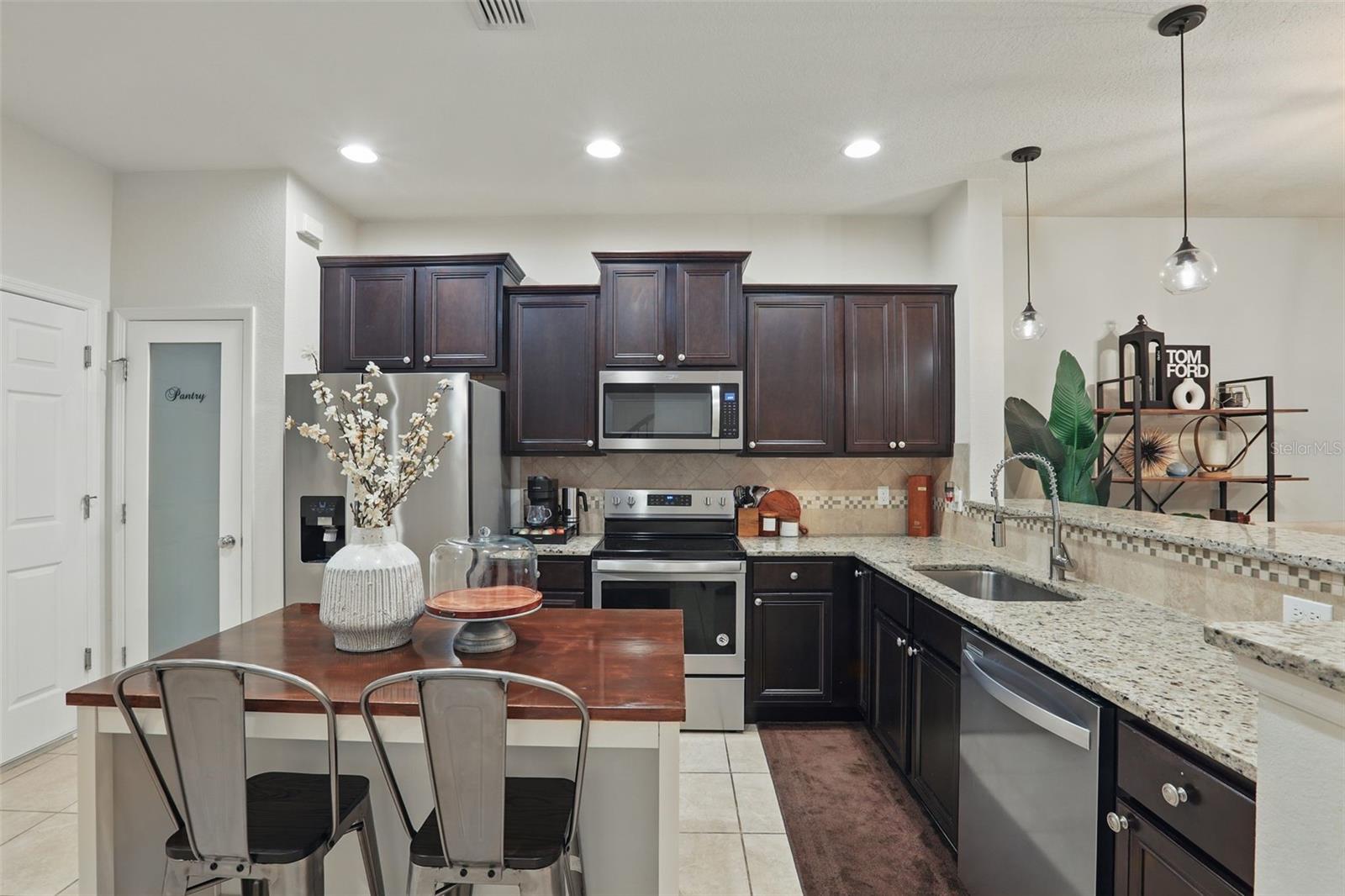 1284 PAVIA DRIVE