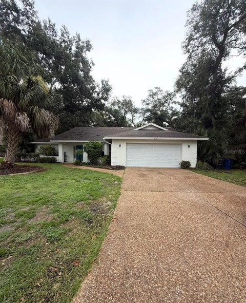 Photo of 4537 Chimney Creek Drive, Sarasota, FL 34235 (MLS # A4703067)