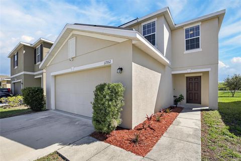 Search Sarasota & Manatee County Homes 17 11932 GRAND KEMPSTON DRIVE GIBSONTON FL 33534