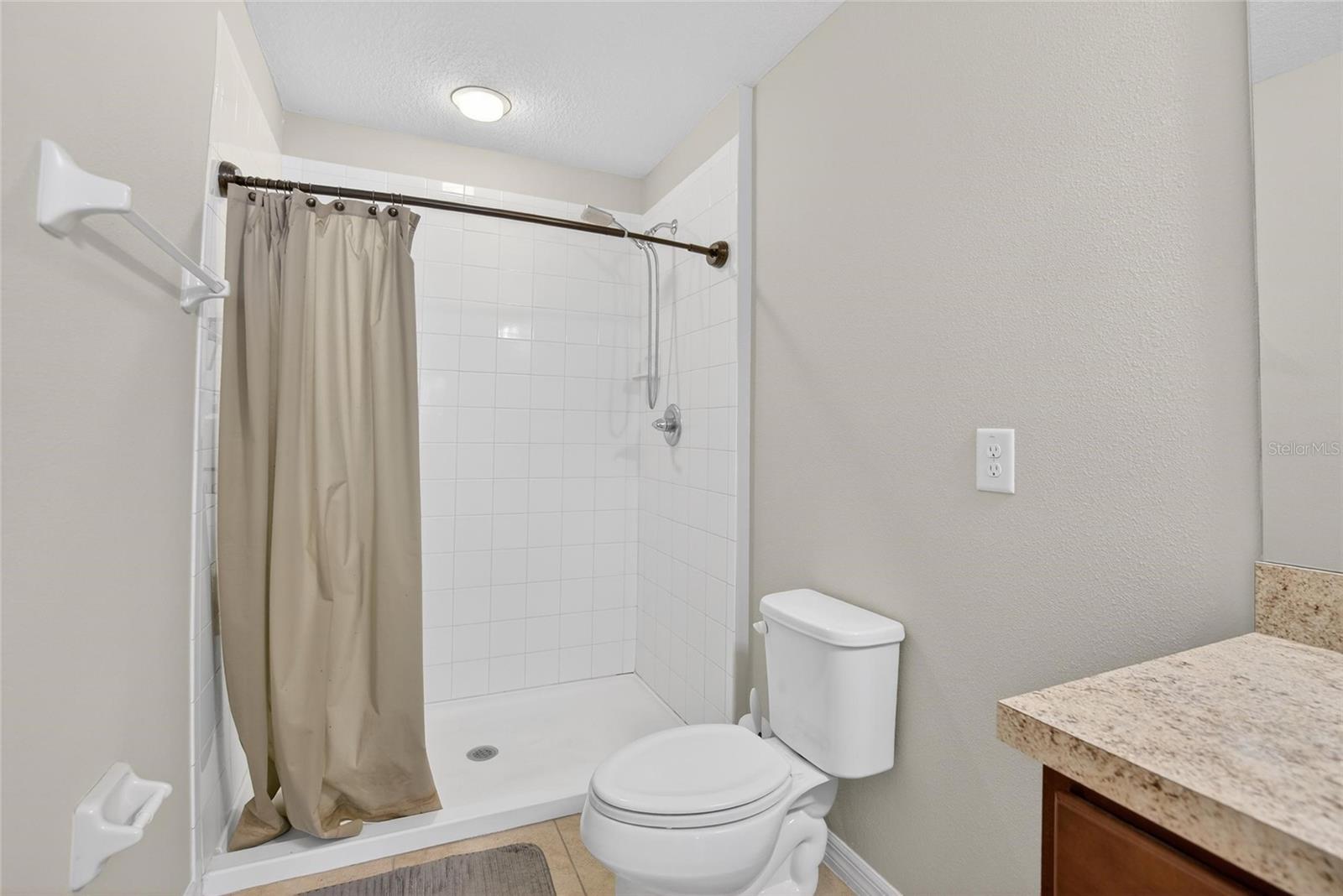 CARRIAGE PTE SOUTH PH 2C 2 - Residential