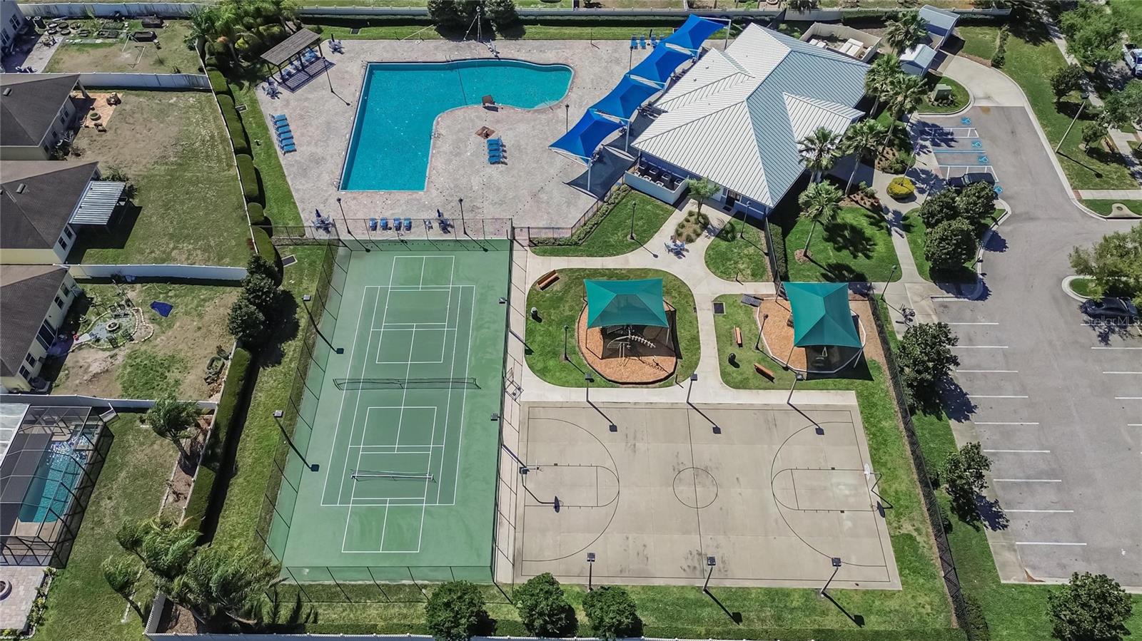 CARRIAGE PTE SOUTH PH 2C 2 - Residential