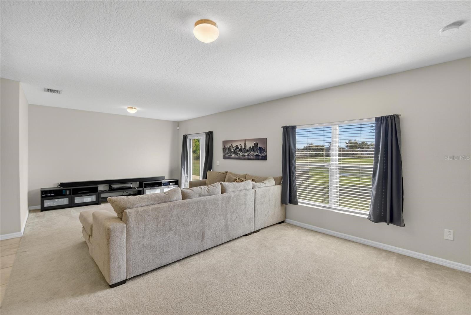 CARRIAGE PTE SOUTH PH 2C 2 - Residential