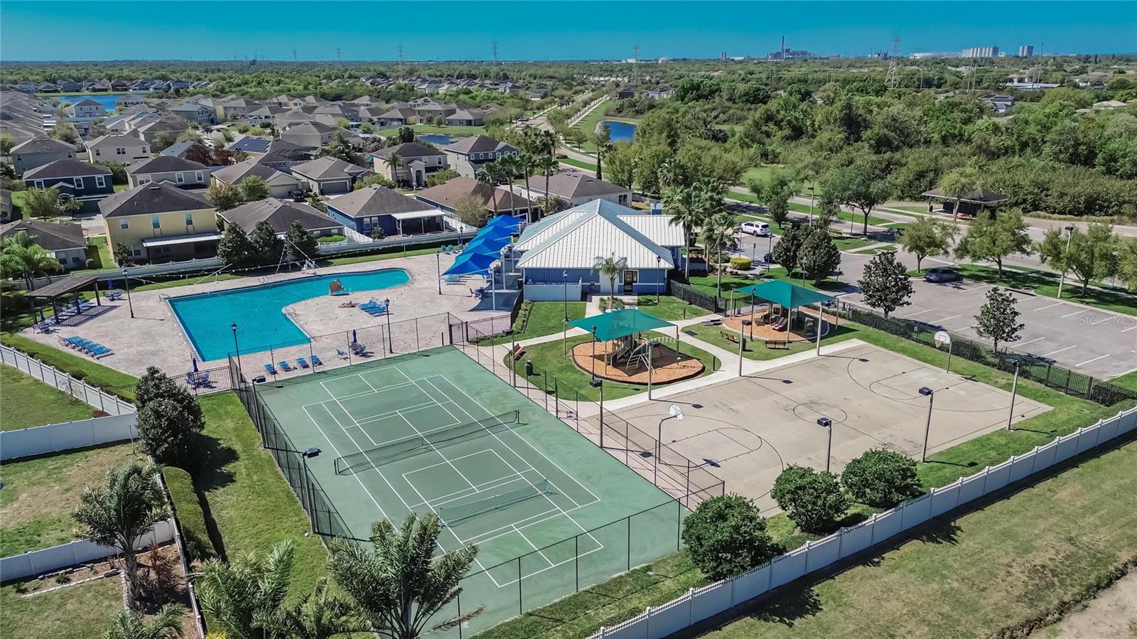 CARRIAGE PTE SOUTH PH 2C 2 - Residential