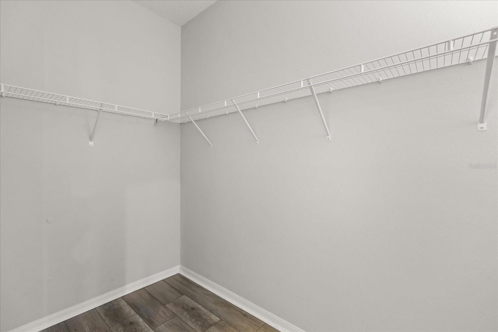 BELLALAGO PH 4P - Residential