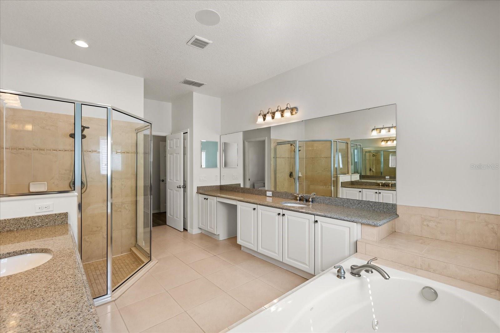 BELLALAGO PH 4P - Residential