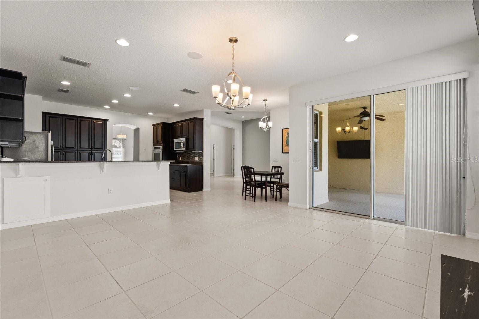 BELLALAGO PH 4P - Residential