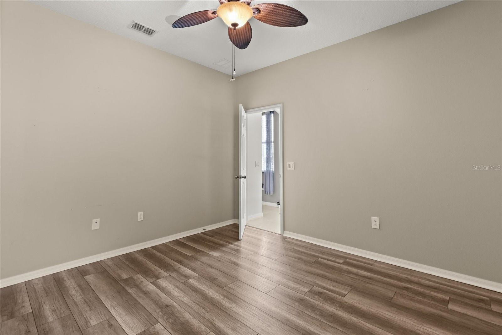 BELLALAGO PH 4P - Residential