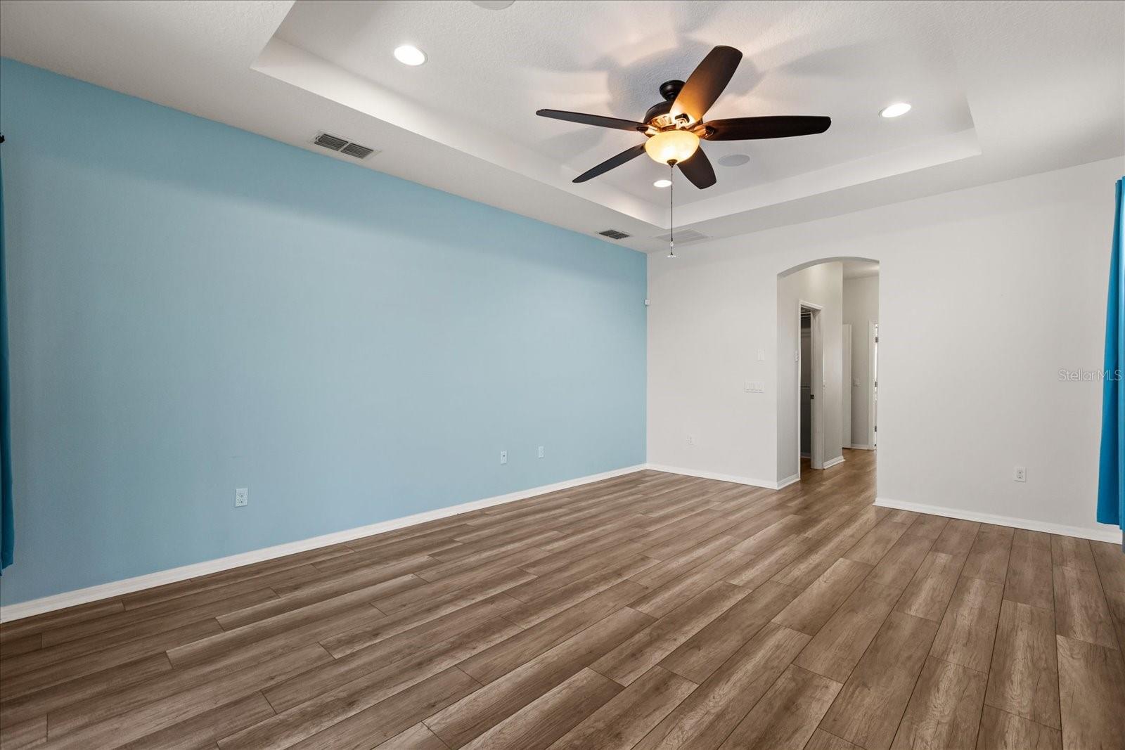 BELLALAGO PH 4P - Residential