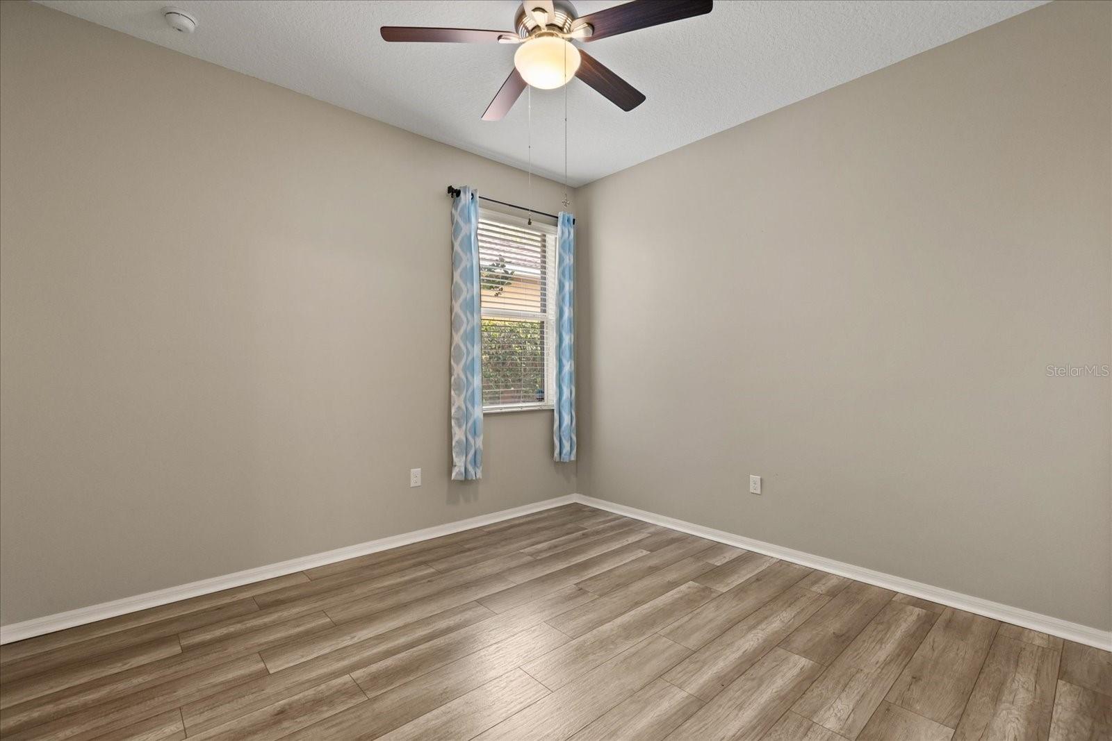 BELLALAGO PH 4P - Residential