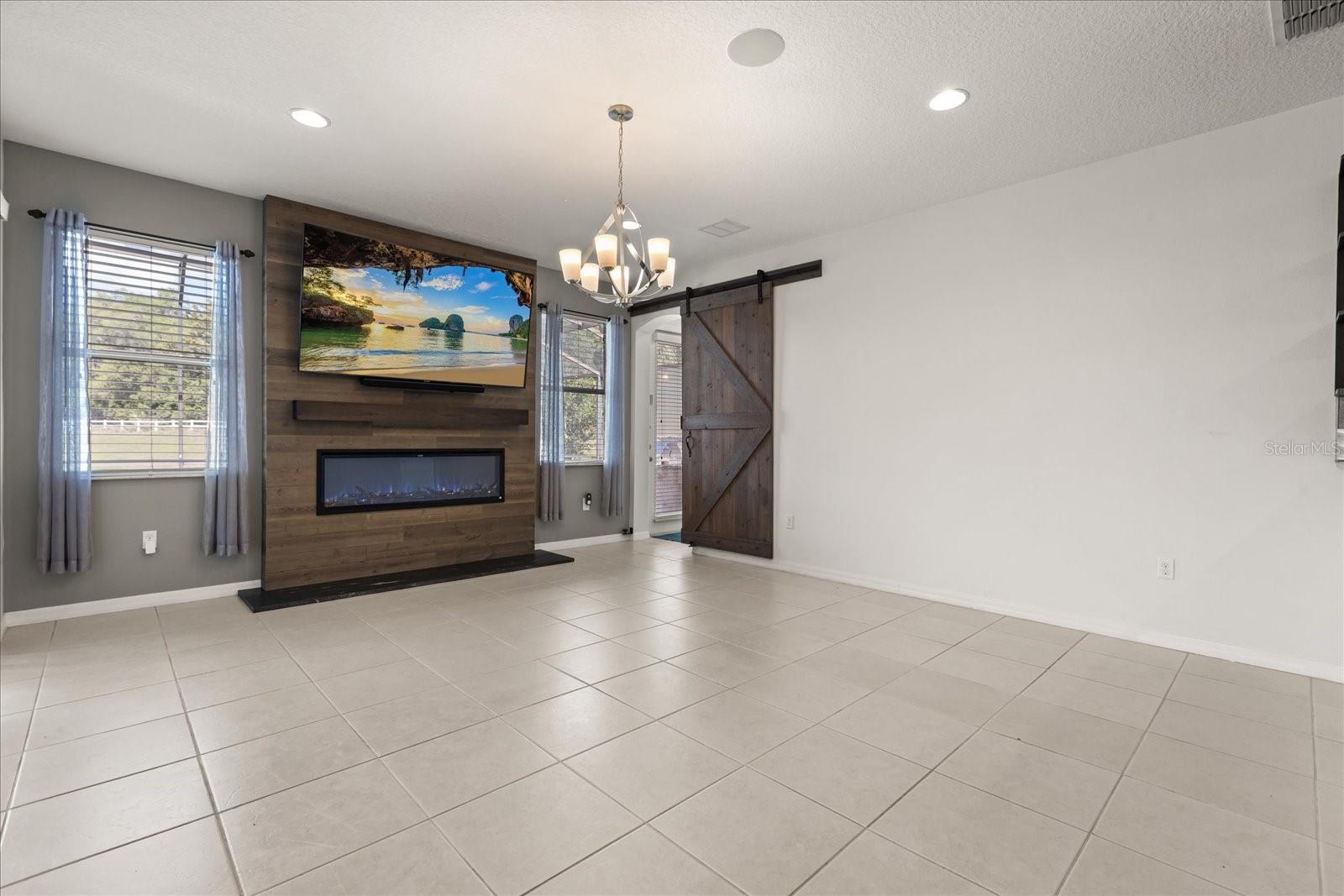 BELLALAGO PH 4P - Residential