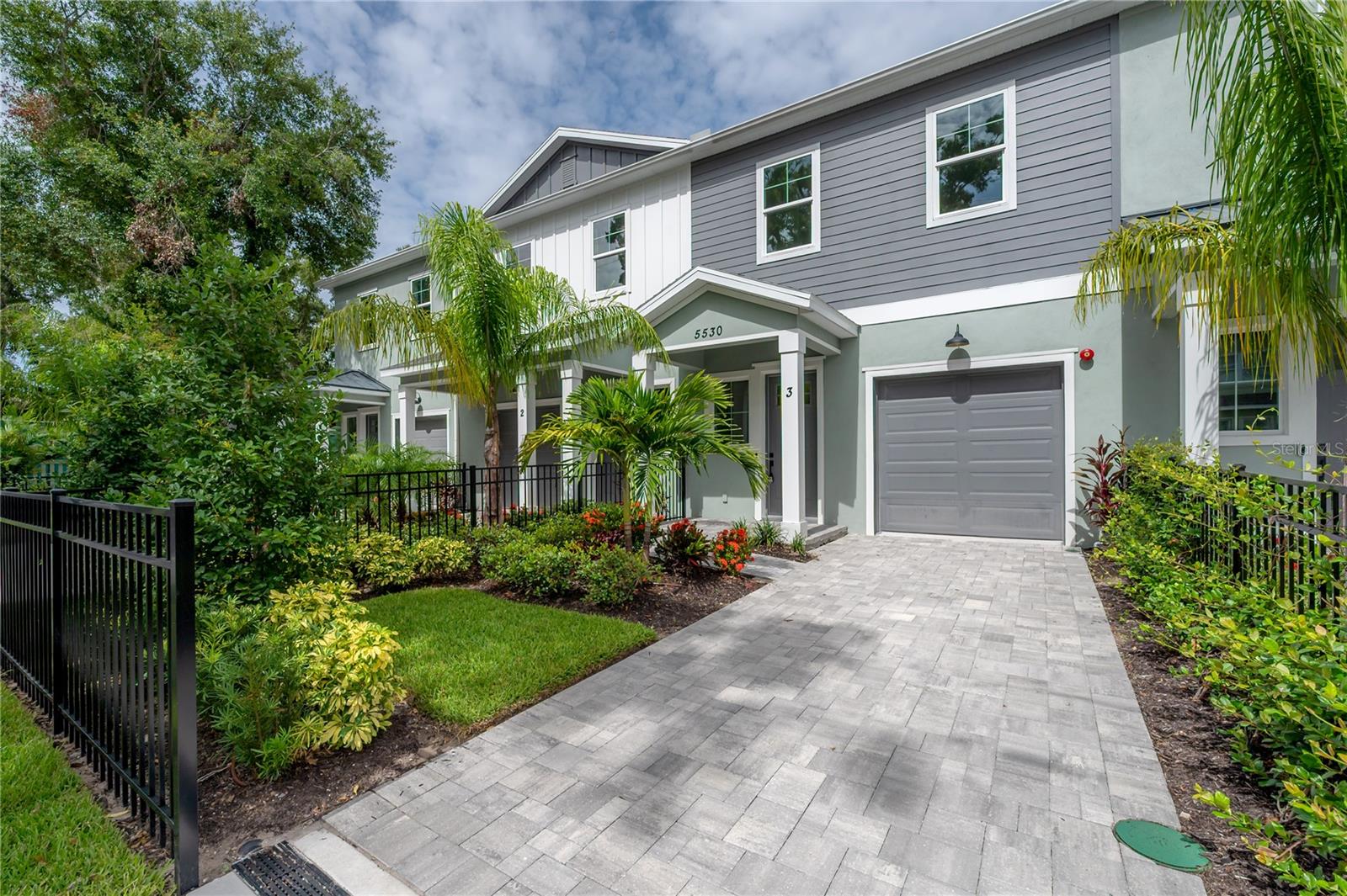 FOR LEASE – NEW CONSTRUCTION TOWNHOME IN SEMINOLE HEIGHTS!
Welcome to Seminole Landings Townhomes—a boutique community in Tampa’s historic Hampton Terrace offering the perfect blend of classic neighborhood charm and modern living. This spacious townhome features a bright, open-concept layout with soaring ceilings, luxury vinyl plank flooring, and energy-efficient LED lighting throughout. The gourmet kitchen boasts an oversized island, granite countertops, walk-in pantry, wood cabinetry with dovetail drawers, under-cabinet lighting, and stainless steel appliances—ideal for both everyday living and entertaining. The main floor flows seamlessly into living and dining spaces, while a private, fenced backyard with covered patio provides outdoor space for relaxing or hosting guests. Upstairs offers a versatile loft area, full-size laundry room, and three generously sized bedrooms. The primary suite is a private retreat with volume ceilings, custom walk-in closet, and spa-inspired bath featuring a walk-in rainfall shower and dual vanities. Secondary bedrooms include built-in closet systems and ample natural light. Additional features include: – Attached 1-car garage with paver driveway – SMART home technology – High-performance windows, insulation & HVAC – Low-maintenance lifestyle with HOA dues included in rent – Secure cluster mailbox – Professionally landscaped yard with front yard care included. Enjoy being just steps from scenic Lake Roberta, with the shops, cafés, and breweries of Seminole Heights just minutes away. Rare opportunity to lease in one of Tampa’s most sought-after neighborhoods. NOTE: Any photos in this listing that have furnishings in them are from the furnished model home in the community and is a good representation of this home. Photos without furnishings are of unit 3. Pet Policy: Up to 2 small pets allowed with owner approval and payment of pet deposit.
No smoking permitted inside or on the outside of the property.