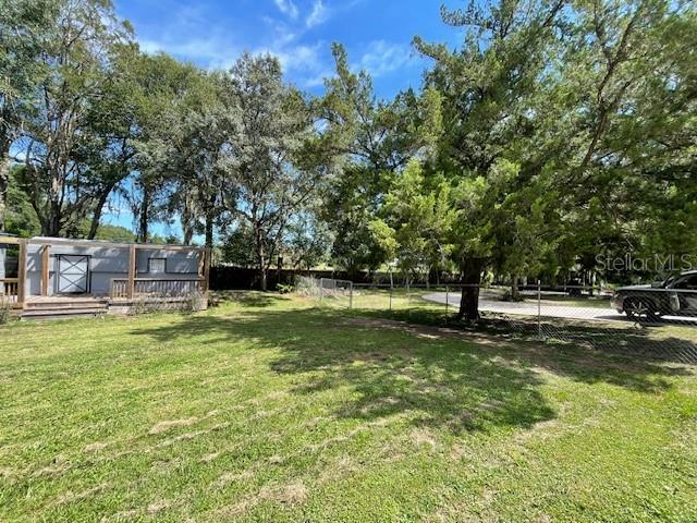 RAINBOW LAKES ESTATE - Residential Lease