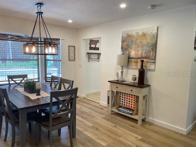 RAINBOW LAKES ESTATE - Residential Lease