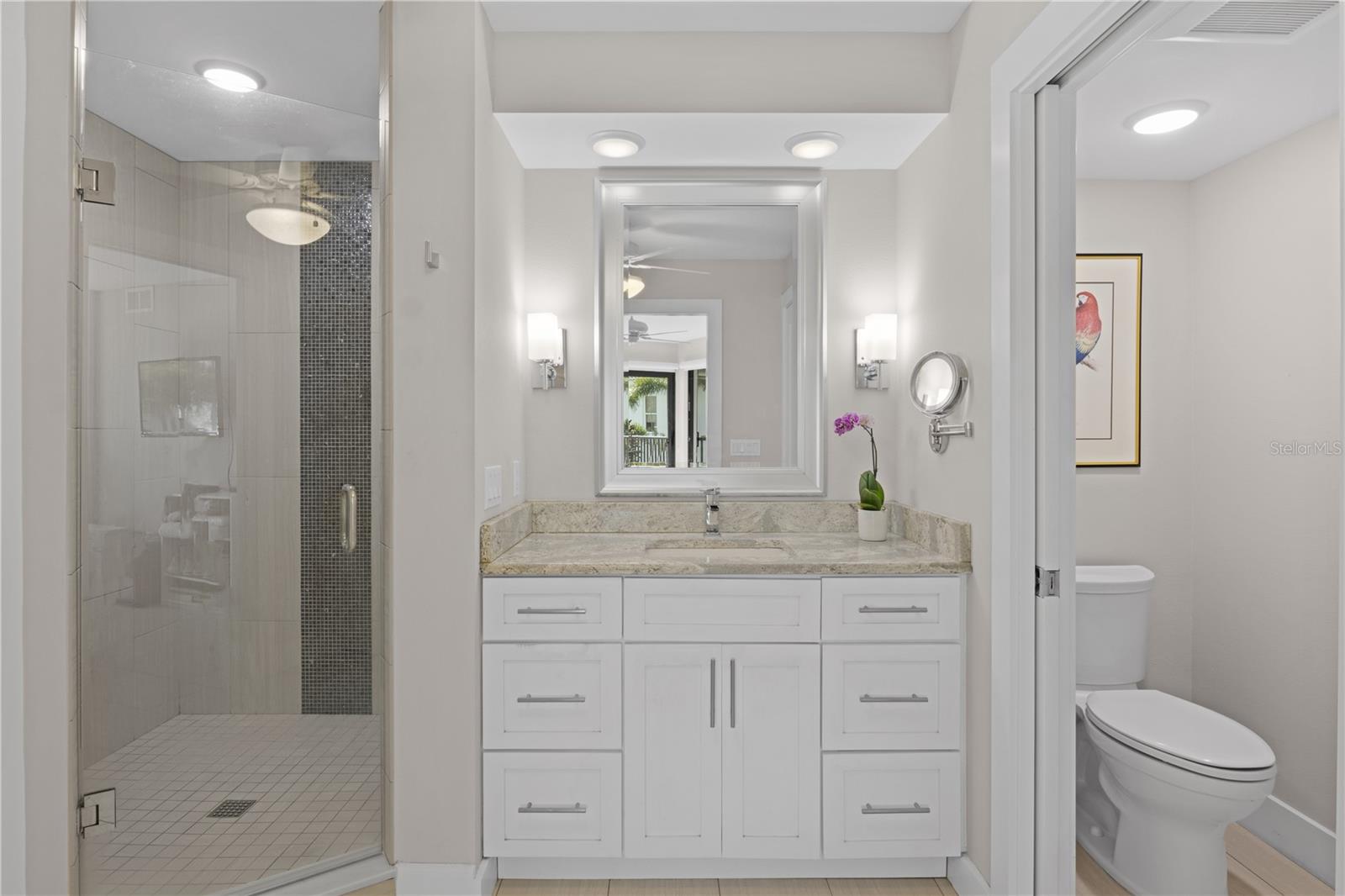 SUN PLAZA WEST - Residential