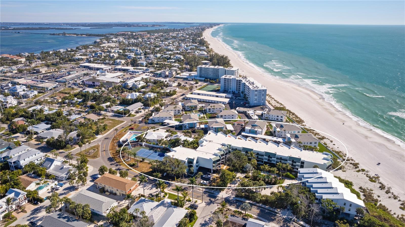 SUN PLAZA WEST - Residential