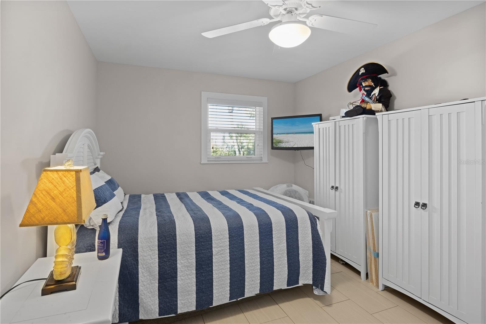 SUN PLAZA WEST - Residential