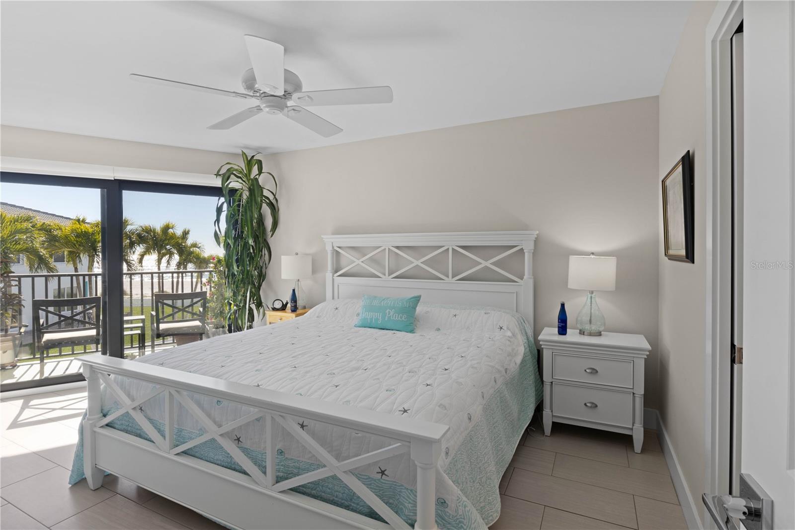 SUN PLAZA WEST - Residential