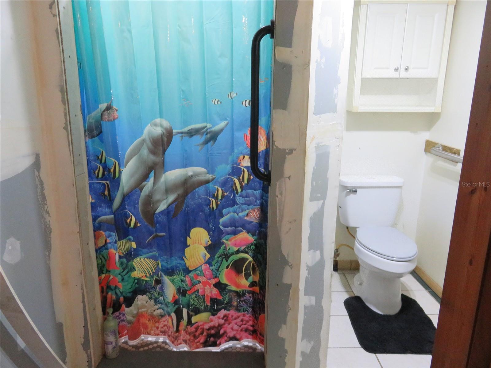 OWEN LAKE - Residential