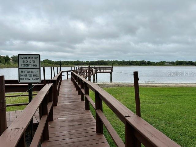 VILLAS OF LAKE ARBOR - Residential