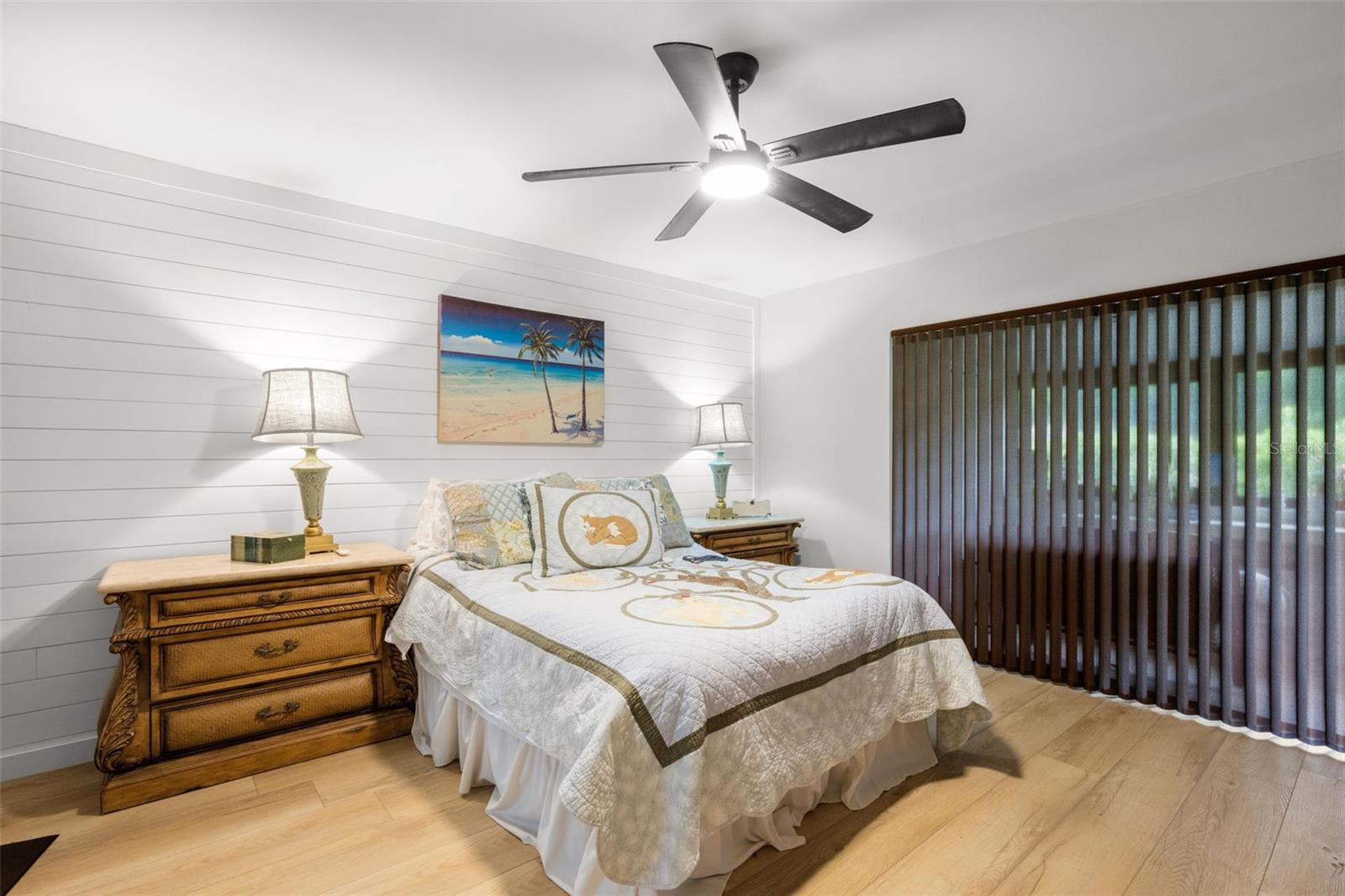 VILLAS OF LAKE ARBOR - Residential