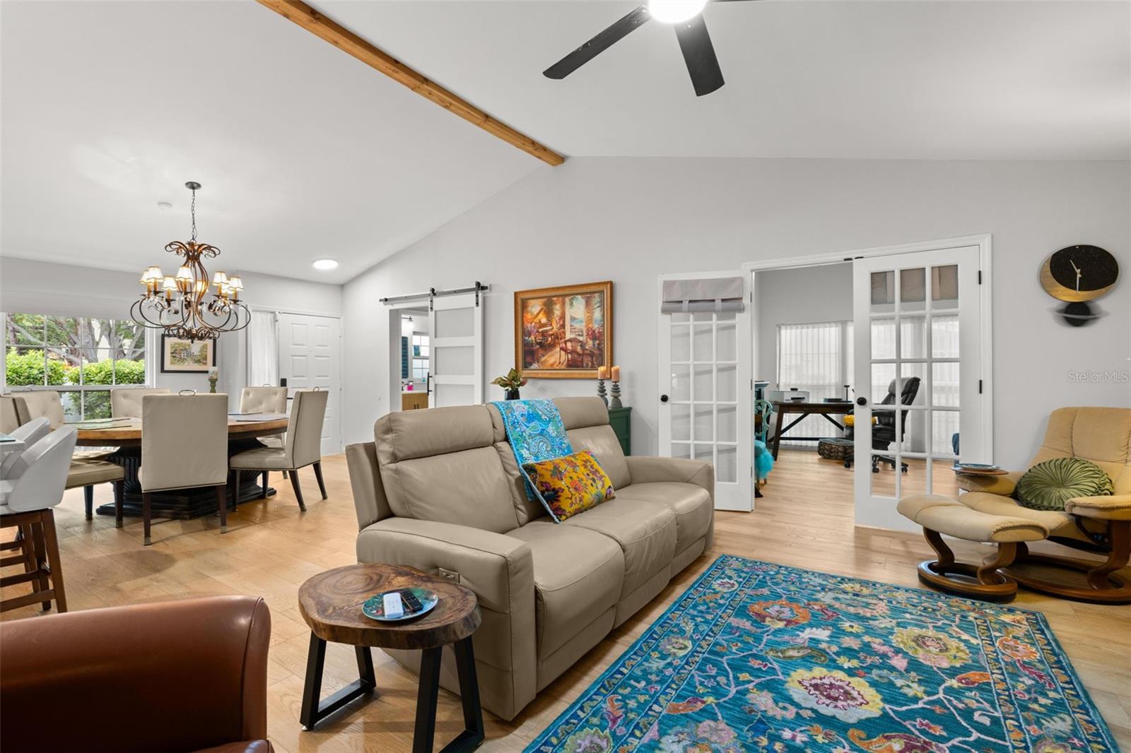 VILLAS OF LAKE ARBOR - Residential