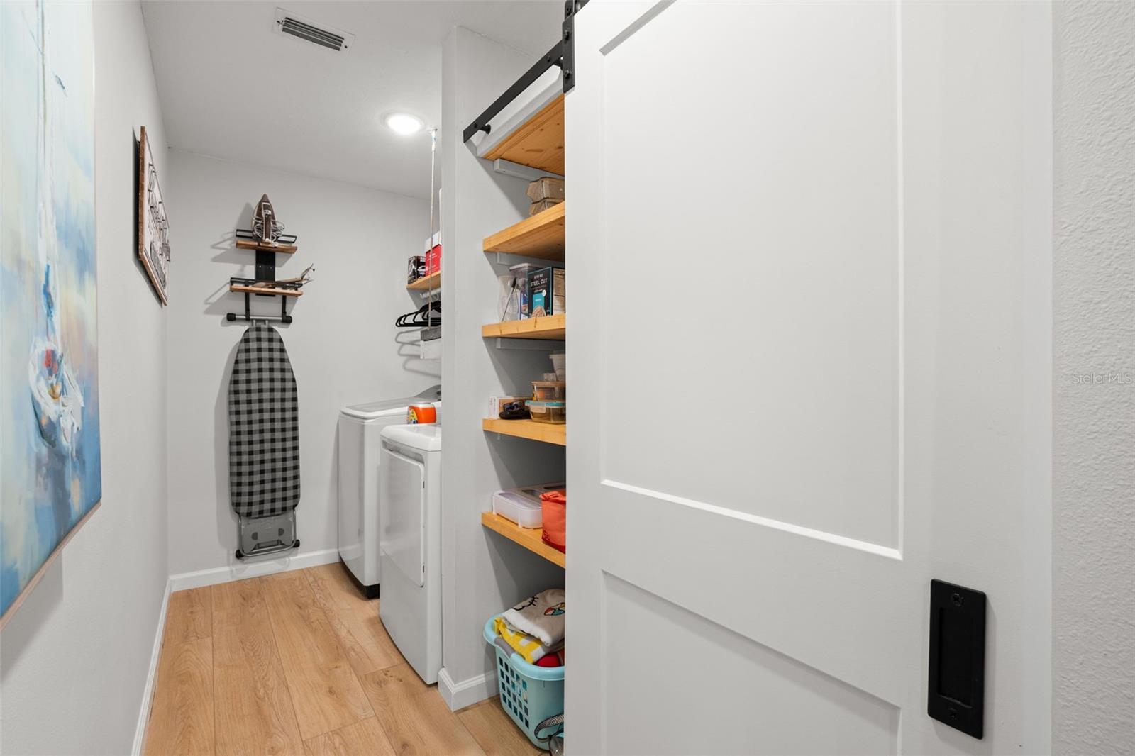 VILLAS OF LAKE ARBOR - Residential