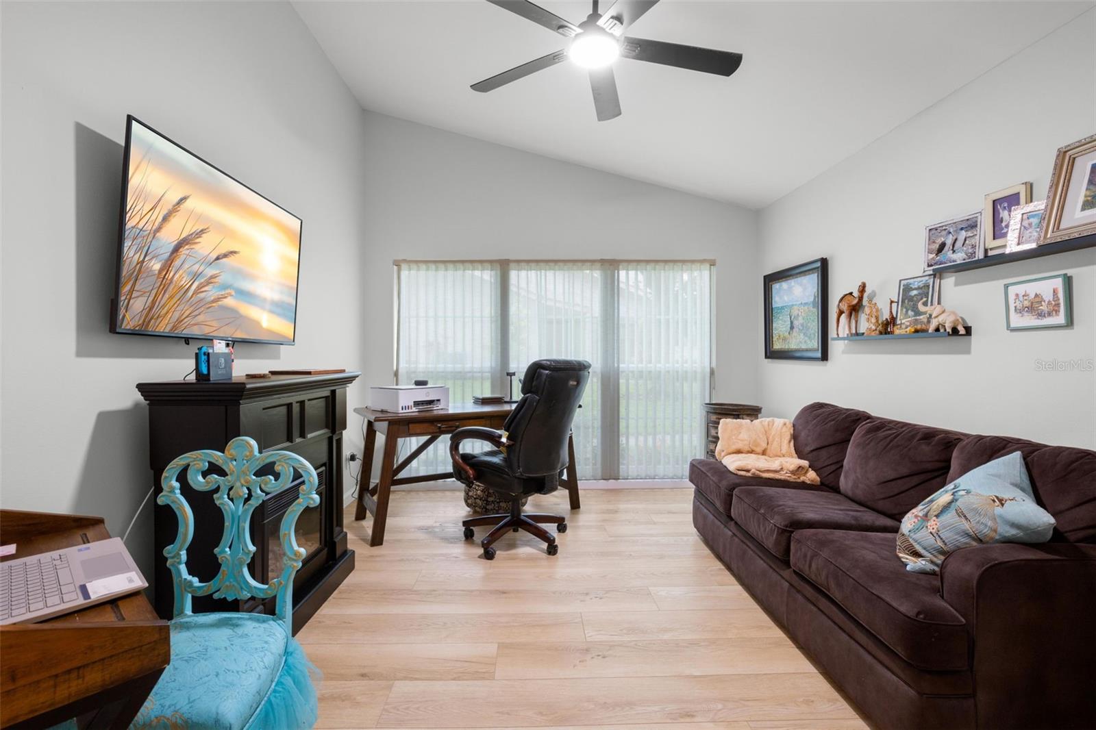 VILLAS OF LAKE ARBOR - Residential