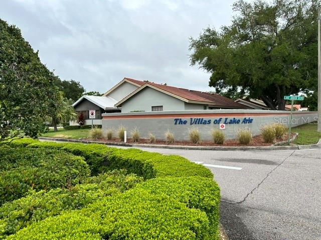 VILLAS OF LAKE ARBOR - Residential