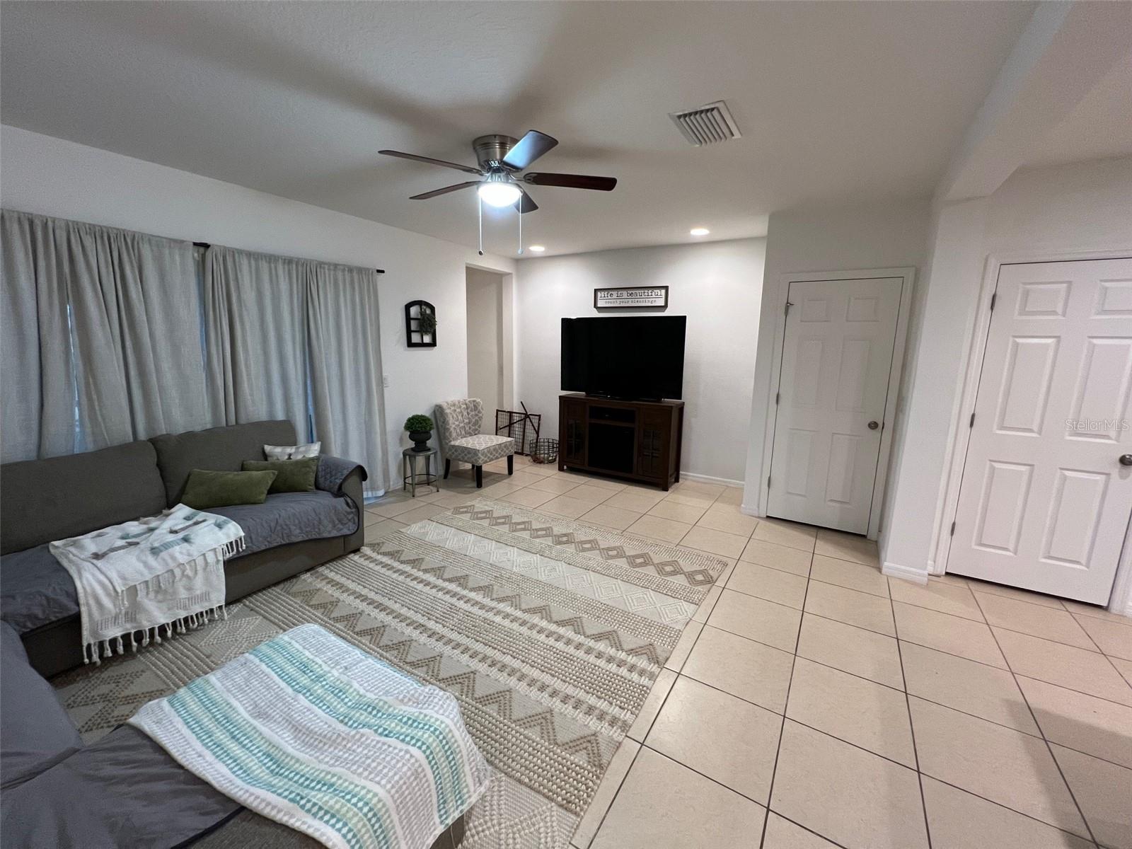WILLIAMS PRESERVE PH II-A - Residential Lease