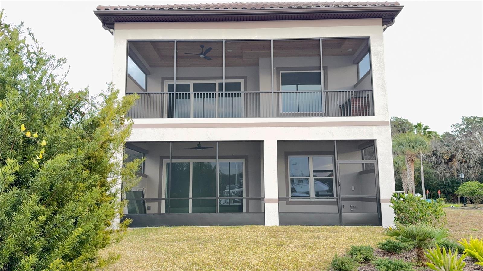 YACHT HARBOR VILLAGE - Residential