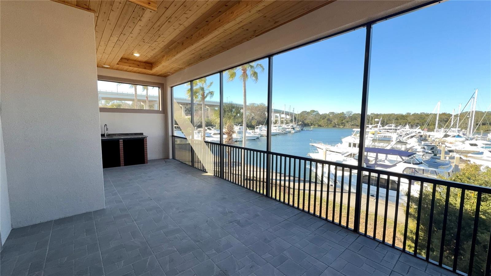 YACHT HARBOR VILLAGE - Residential