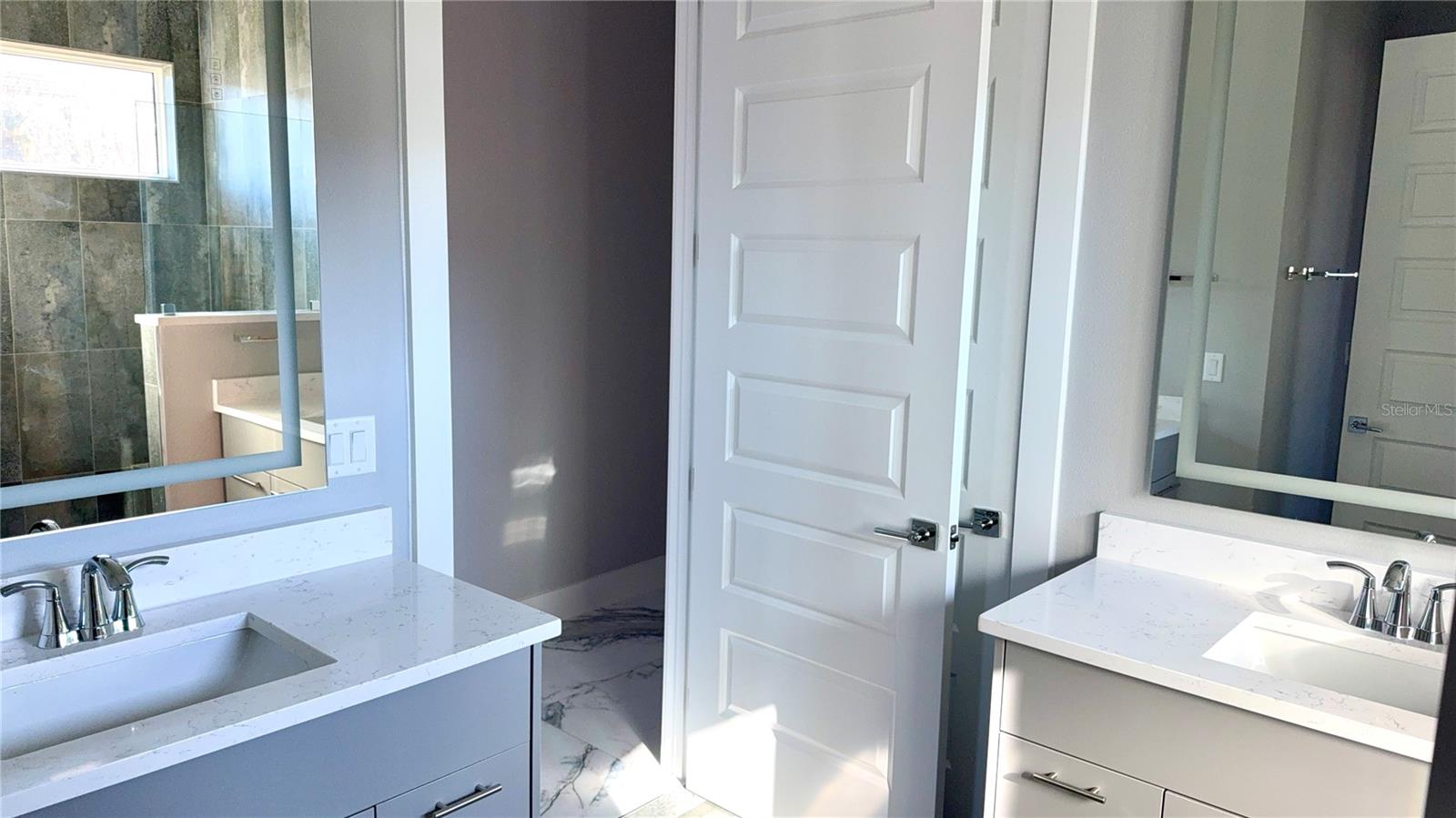 YACHT HARBOR VILLAGE - Residential