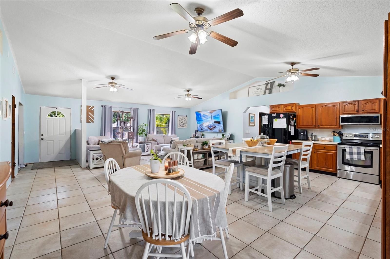 3061 PINELOCK DRIVE