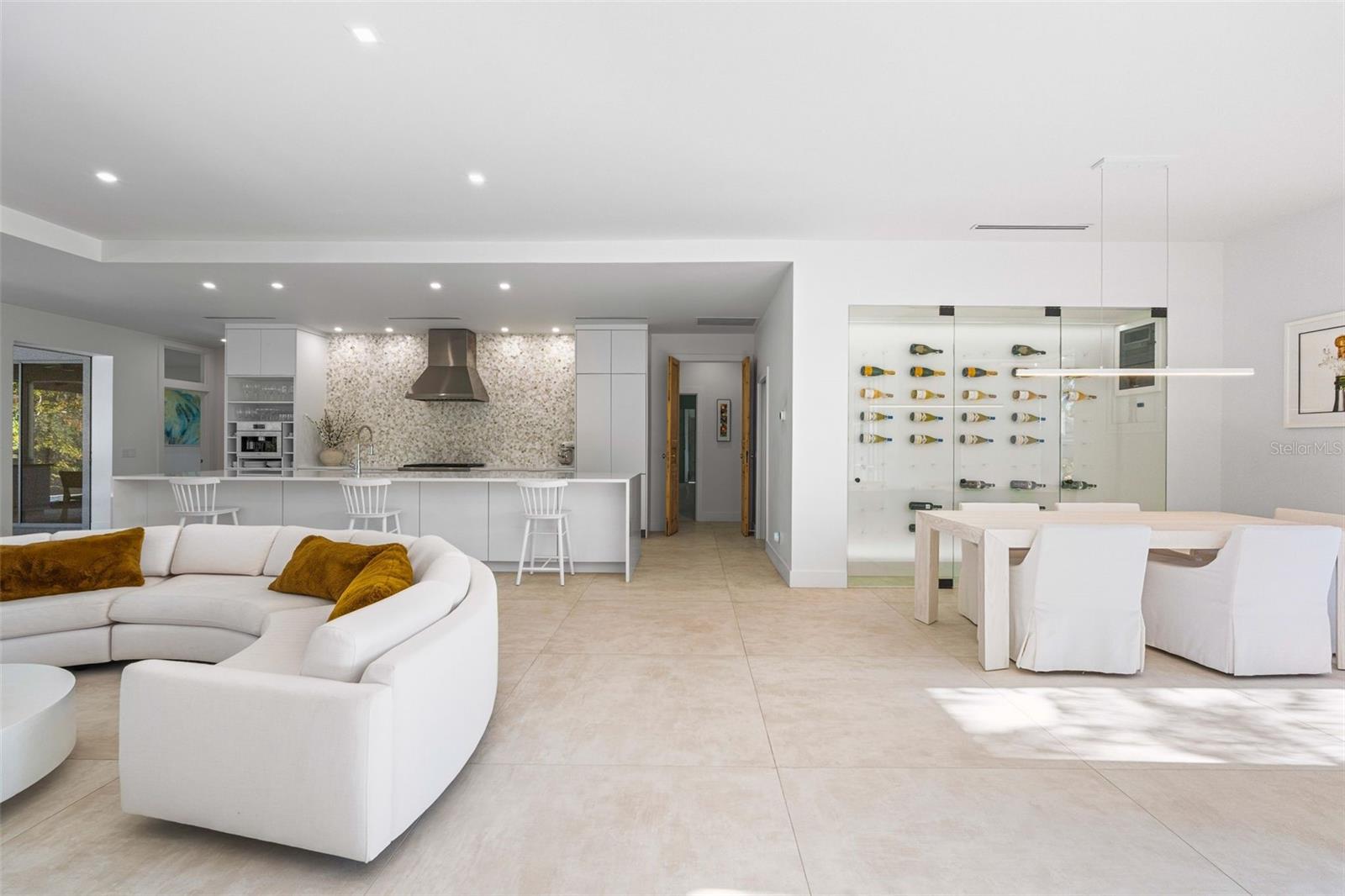 EDGEWATER VILLAGE SUBPHASE B - Residential